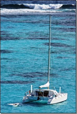 Cruising catamaran Kawai at the anchorage in Tobago Cays